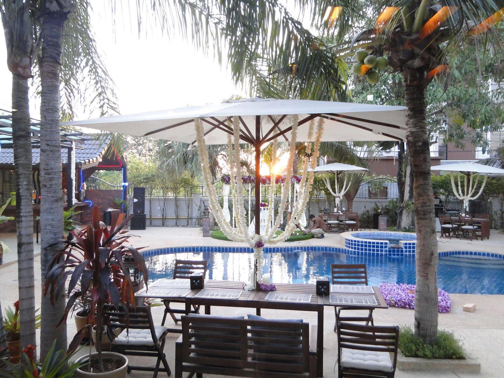 Vantage Health Resort Nong Prue Exteriör bild